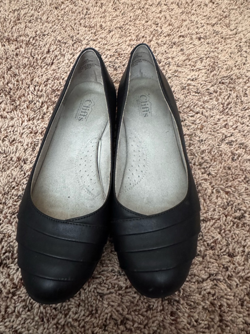LARA Black Women's Leather Slip-On Flats